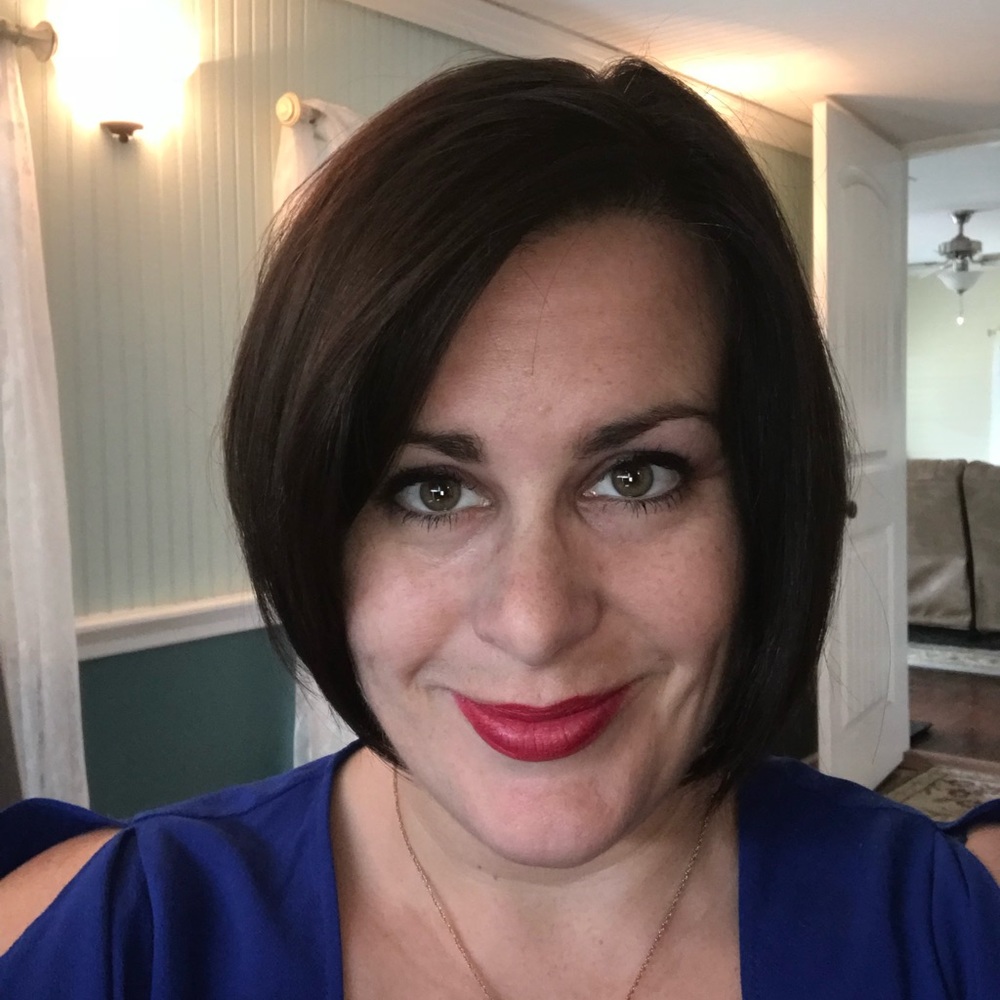 Meet your Posher, Olivia